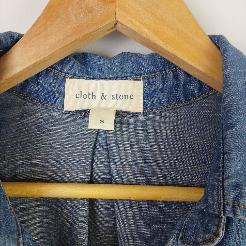 Cloth & Stone SZ S Split-Back Buttondown Tencil Denim Blue Chambray Shirt - Picture 4 of 5